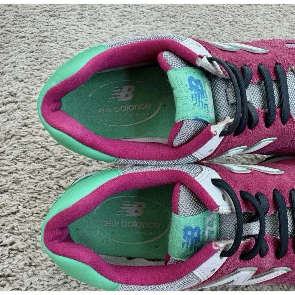 New Balance Sneakers Womens Size 8.5 Classic 574 Red Green Casual Shoes WL574CPV - Picture 4 of 12